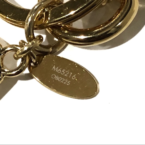 Auth Louis Vuitton Facettes M65216 Logo Gold Key & Bag Charm Keychain Key Holder - Picture 13 of 15